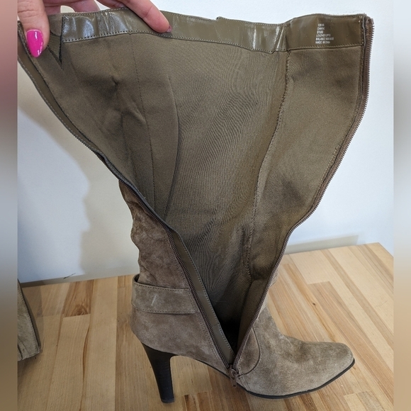 Blake Scott Beige Suede Slouch Boots with Heel 9.5 - Picture 4 of 11